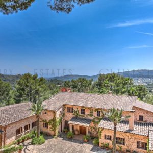 Single Family Home/House in Son Macia, Spain